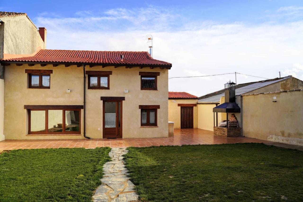 Casa Rural Las Cabañas de Castilla Exterior foto