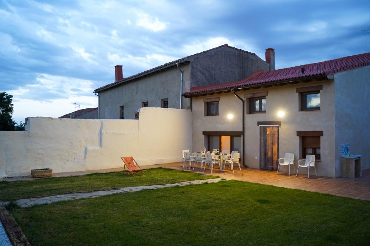 Casa Rural Las Cabañas de Castilla Exterior foto